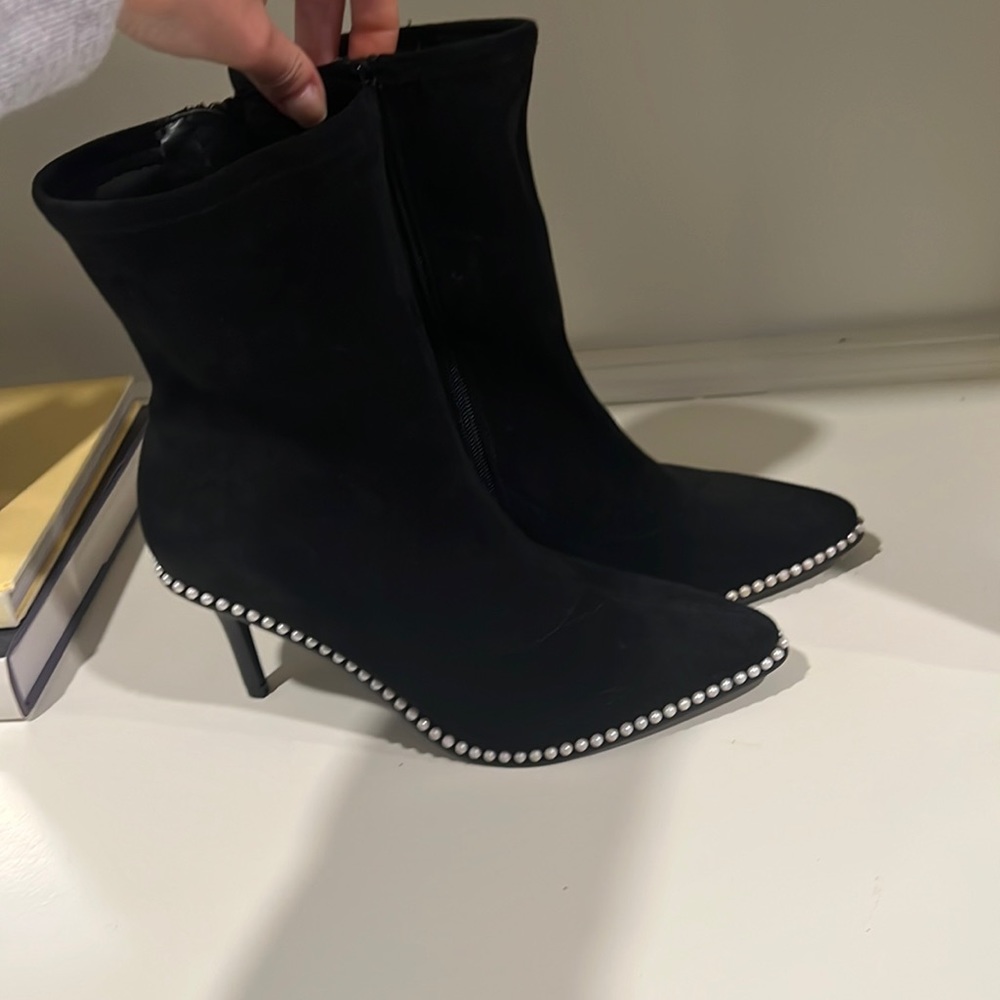 Black heeled booties